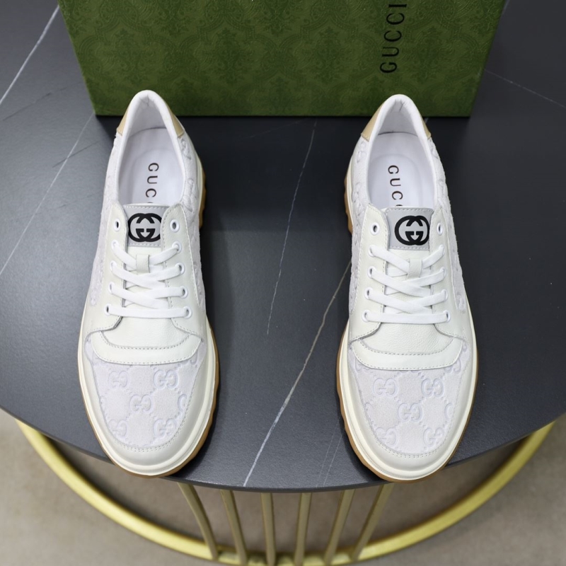 G*u*i casual shoes